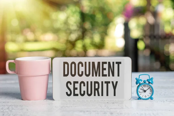 Sign displaying Document Security. Word Written on means in which important documents are filed or stored Abstract Outdoor Smartphone Photography, Displaying New Device — Φωτογραφία Αρχείου