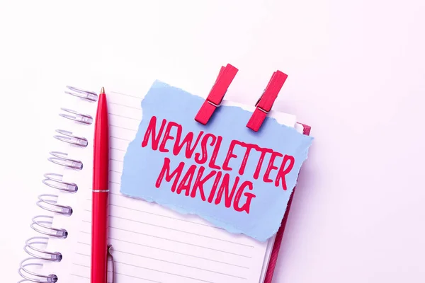 Handwriting text Newsletter Making. Business overview printed report containing news or activities of a business Colorful Perpective Positive Thinking Creative Ideas And Inspirations — Φωτογραφία Αρχείου