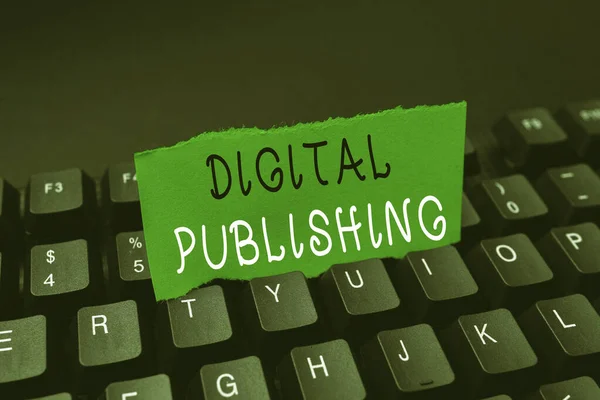 Hand writing sign Digital Publishing. Word for content that distributed digitally over the Internet Offering Speed Typing Lessons And Tips, Improving Keyboard Accuracy — Φωτογραφία Αρχείου