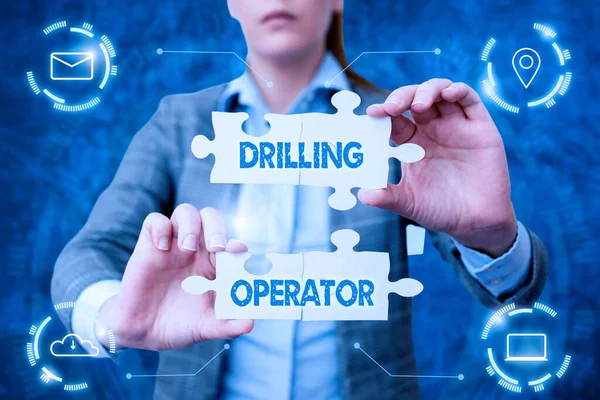 Writing displaying text Drilling Operator. Word Written on someone that do the rigging and drilling operations Business Woman Holding Jigsaw Puzzle Piece Unlocking New Futuristic Tech. — Φωτογραφία Αρχείου