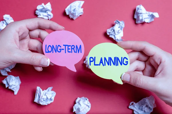 Text caption presenting Long Term Planning. Business overview establishing goals that you expected to achieve Brainstorming Problems And Solutions Asking Relevant Questions – stockfoto