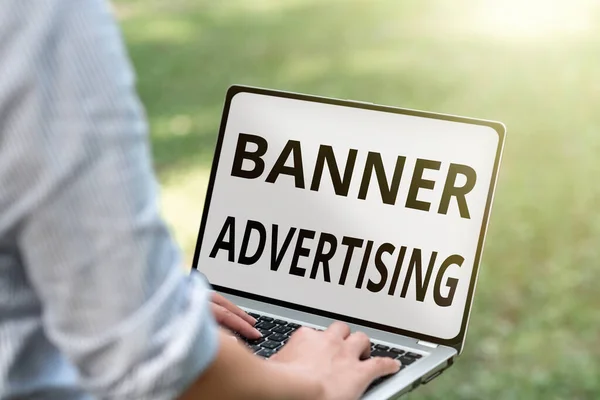 Hand writing sign Banner Advertising. Word for advertisement that appears across the top of a web page Online Jobs And Working Remotely Connecting People Together — Stockfoto