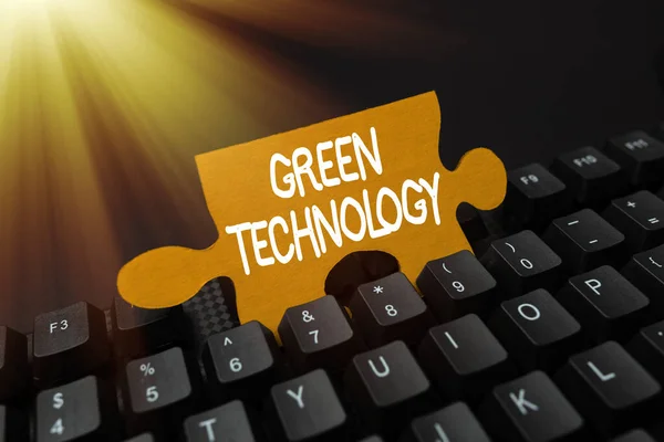 Text showing inspiration Green Technology. Business overview reverse the effects of human activity on the environment Connecting With Online Friends, Making Acquaintances On The Internet — Fotografia de Stock