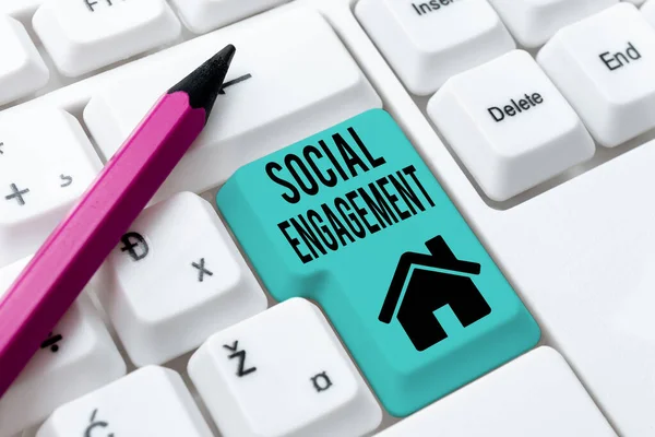 Scrittura visualizzazione del testo Social Engagement. Parola per uno s è il grado di partecipazione in una comunità o società Dattilografia Certificazione Documento Concetto, Ridigitare i vecchi file di dati — Foto Stock