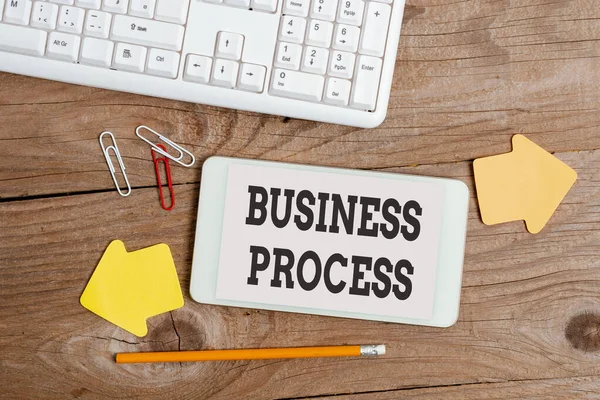 Sign displaying Business Process. Business overview implemented to accomplish a target organizational goal Display of Different Color Sticker Notes Arranged On flatlay Lay Background — Stock Photo, Image