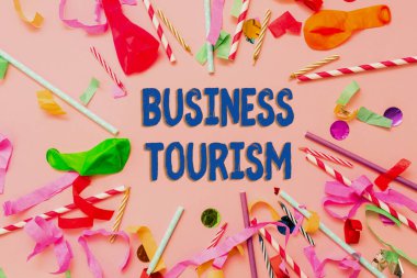 El yazısı: İş Dünyası Turizmi. İnternet Konsepti etkinliği ticari amaçlar için anavatanıdır Renkli Parti Koleksiyonları Parlak Kutlama Malzemeleri Doğum Günü Kutlama Çantası