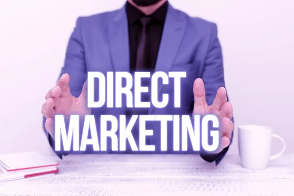 Conceptual caption Direct Marketing. Word for business of selling products directly to the public Discussing Important Idea Presenting And Explaining Business Plan Designs — Stock Photo, Image