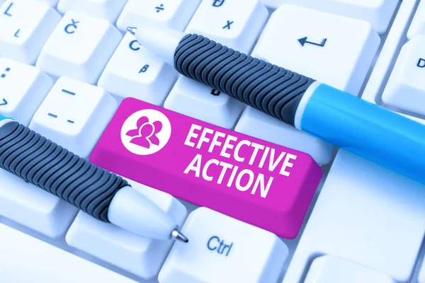 Conceptual caption Effective Action. Business overview producing the intended purpose or expected result Practicing Speed Typing Accuracy, Testing Typewriting Knowledge — Stockfoto