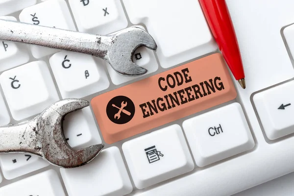 Handschrift Text Code Engineering. Business-Ansatz Anwendung von Engineering auf die Entwicklung von Software Abstract Fixing veraltete Websites, Aufrechterhaltung der Internetverbindung — Stockfoto