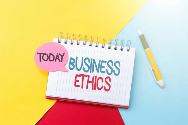 Sign displaying Business Ethics. Internet Concept study of appropriate business policies and practices Colorful Perpective Positive Thinking Creative Ideas And Inspirations — Stock Photo, Image