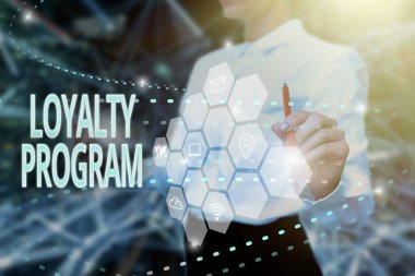 El yazısı Sadakat Programı. 