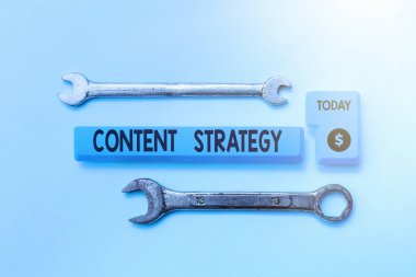 El yazısı içerik stratejisi. İş fikri: İçeriğin Planlanması ve Yönetimi Soyut Gönderme Çoklu Mesajlar Çevrimiçi, Yazı Grubu Dersleri