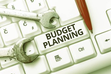 Bütçe Planlama 'yı gösteren bir tabela. Bir bütçe oluşturma ve daha sonra Daktilo Aygıtı Kullanım Kılavuzu, Ürün Gözden Geçirmesi Çevrimiçi
