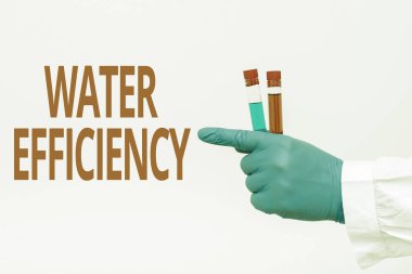 Su verimliliğini gösteren bir tabela. Kavram, gerekli su miktarını ölçerek su atığını azaltmak anlamına gelir. Kimyager, Virüs Aşısını Gösteren Doktor,