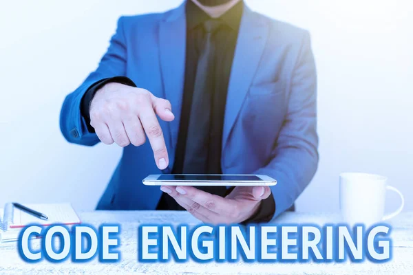 Text, der Inspiration für Code Engineering zeigt. Konzept, das die Anwendung von Engineering auf die Entwicklung von Software zur Präsentation von Kommunikationstechnologie Smartphone Voice and Video Calling bedeutet — Stockfoto