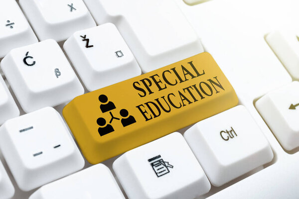 Письменный знак специального образования. Концептуальная форма обучения студентов с умственными отклонениями Ввод программных кодов игры, программирование нового игрового приложения