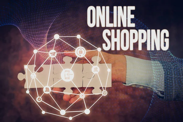 Inspiração mostrando sinal Compras Online. Consumidores de vitrine de negócios compram diretamente produtos de um vendedor pela Internet Hand Holding Jigsaw Puzzle Piece Unlocking Novas Tecnologias Futuristas. — Fotografia de Stock