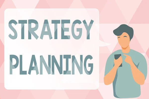 Bildunterschrift: Strategieplanung. Business showcase Ein systematischer Prozess der Vorstellung eines gewünschten zukünftigen Menschen Illustration mittels Mobiltelefon und Anzeige von Sprechblasen-Gesprächen. — Stockfoto