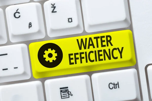 水効率が表示されます。ビジネスの概念は、必要な水の量を測定することによって水の無駄を減らすタイプライティングエンドユーザーライセンス契約、新しいネットワークパスワードの入力 — ストック写真