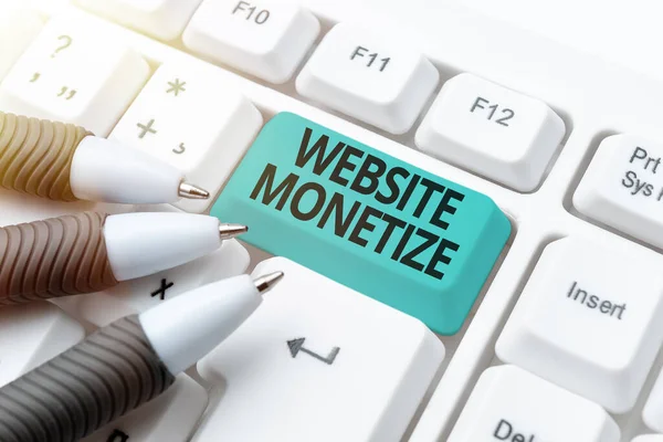 El yazısı tabelası, Monetize Web Sitesi. Kavramsal fotoğraf yeteneği web sitenizde veya günlük yazma belgelendirme belgelerinde eksiksiz bir gelir oluşturur, Eski Veri Dosyalarını Yeniden Yazar — Stok fotoğraf