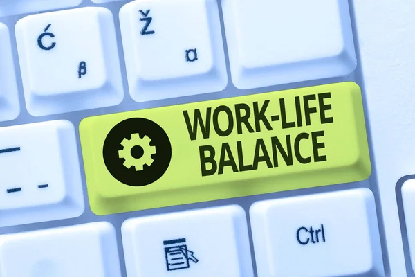 Inspiración mostrando signo Work Life Balance. Palabra por tiempo asignado para el trabajo y aspectos de la vida son iguales Escribir a máquina Acuerdo de licencia de usuario final, Escribir nueva contraseña de red — Foto de Stock