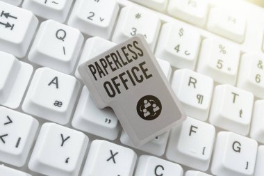 Kağıtsız Ofis 'i gösteren metin işareti. Kağıt kullanımının kaldırıldığı iş genel görünümü çalışma ortamı Çevrimiçi Dosyalar ve Veri İndiriliyor, Programlama Kodları Yükleniyor