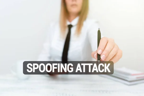 Tekstbord met Spoofing Attack. Concept betekent imitatie van een gebruiker, apparaat of client op het Internet Developer Discussing Gadget Upgrade, Presentatie van technische specificaties — Stockfoto