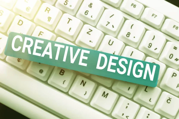 Testo che mostra ispirazione Creative Design. Business concept subset di comunicazione visiva e design di comunicazione Scrivere commenti su un post di social media, Digitando interessante nuovo articolo — Foto Stock