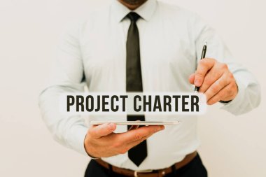 El yazısı metni proje tüzüğü. Yeni Teknoloji Fikirlerini Sunan ve Teknolojik Gelişmeyi Tartışan projenizi açıklayan tipik kısa resmi belge