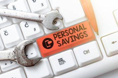 Kişisel Tasarruf 'u gösteren bir tabela. İnternet kavramı, bir kişinin bir bankada ya da Çevrimiçi Arkadaşlarla Bağlanmak, İnternet 'te Tanışmak gibi bir hesapta sakladığı para.