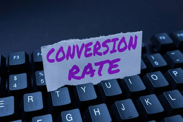 입소문에는 Conversion Rate 라고 적혀 있다. 원하는 목표를 완벽하게 달성 한 웹 사이트를 찾는 사업가들의 수 소셜 미디어에 글을 쓰고 Bad Online Behavior 을 보고 하는 사이트 — 스톡 사진