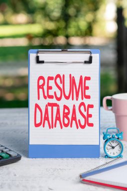 Kavramsal Görünüm Özgeçmiş Veritabanı. Açık Kahve ve İçecek Dükkanı Fikirleri, Kafe Çalışma Deneyimi 'ne göre arayabileceğiniz adayların iş vitrinleri veritabanı