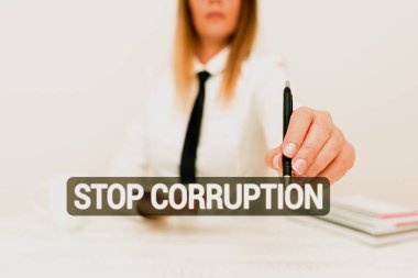 Kavramsal görüntü Yolsuzluğu Durdur. İş fikri, özel kazanç geliştiricisinin Gadget Güncellemesi, Sunum Teknik Özellikleri için güvenilen yetkinin kötüye kullanımına son verdi