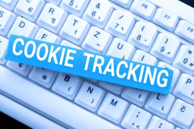 El yazısı Cookie İz sürme. Kullanıcı s 'de depolanan veri için kelime, ziyaret edilen web sitesi, Sosyal medya paylaşımı üzerine yorumlar yazan, ilginç yeni yazılar yazan bilgisayardır