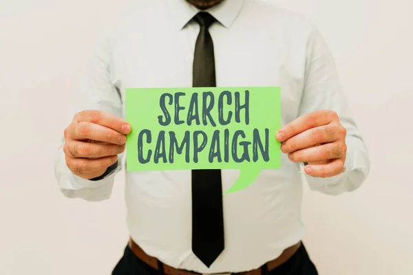 テキスト検索キャンペーンを表示。Webページにオンライン広告を配置する方法について書かれた言葉新しい計画やアイデアを発表計画プロセスを実証 — ストック写真
