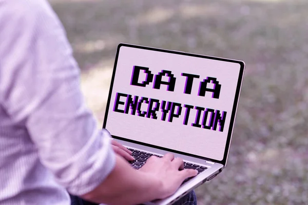 Handwriting text Data Encryption. Business showcase Conversion of data into code for compression or security Online Jobs And Working Remotely Connecting People Together — Stock Photo, Image