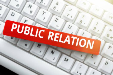 Kavramsal başlık Halkla İlişkiler. Bilgilerin yayılmasını kasten yönetme, çevrimiçi haber makalesi düzenleme ve yayınlama, görsel roman yazma uygulaması