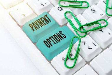 Ödeme seçeneklerini gösteren metin işareti. Sosyal medya paylaşımı üzerine yorum yazan, ilginç yeni yazılar yazan bir servisin satıcısını telafi etmek için seçilen internet kavramı