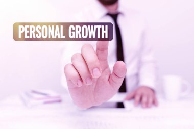 El yazısı metni Kişisel Büyüme. İnternet Konsepti becerilerinizi geliştirir İletişim Teknolojisi Akıllı Telefon Ses ve Video Çağrısını sunan yeni materyaller öğrenin