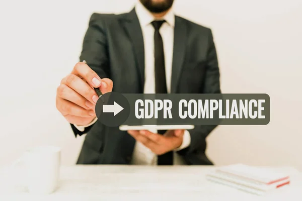 Gdpr uyumunu gösteren metin işareti. Avrupa Birliği İş Fikri Koruma ve Gizliliği Sunan İletişim Teknolojisi Akıllı Telefon Ses ve Video Çağrısını Gösteriyor — Stok fotoğraf