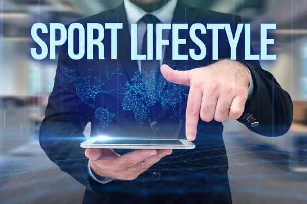 Handschrift teken Sport Lifestyle. Zakelijke aanpak Fond van sport of outdoor activiteiten Fysiek actief Man In Uniform Staande Holding Tablet Typing Futuristische Technologieën. — Stockfoto