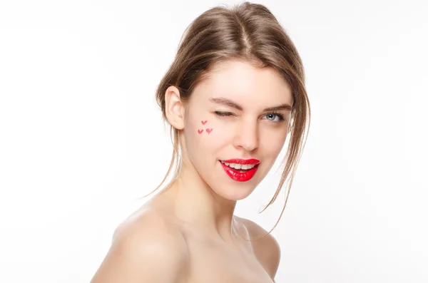 Bellezza modella ragazza strizza l'occhio isolato su bianco — Foto Stock