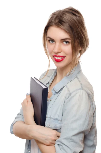Jovem bela mulher com livro isolado no fundo branco — Fotografia de Stock