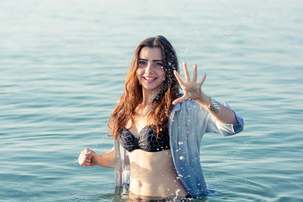 ragazza carina schizza caldo asiatico culo porno