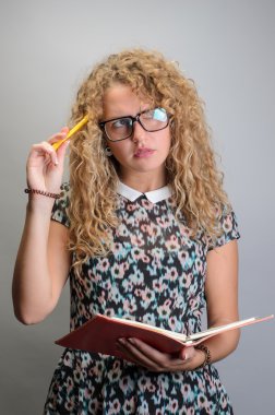 güzel kız yapma planları fikirleri aşağı yazma düşünüyorum