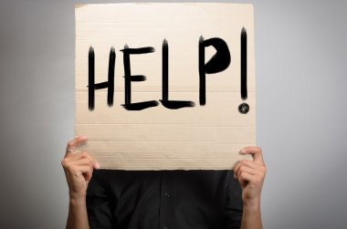 Yardım Kurulu ile yakışıklı adam.