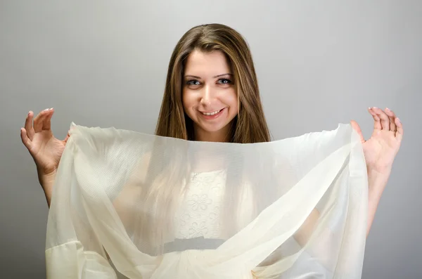 Mujer jugando con su vestido — Foto de Stock