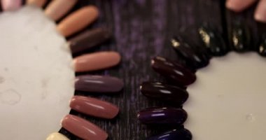 Tırnak tasarımı örnekleri. Renk ojesi seçimi.