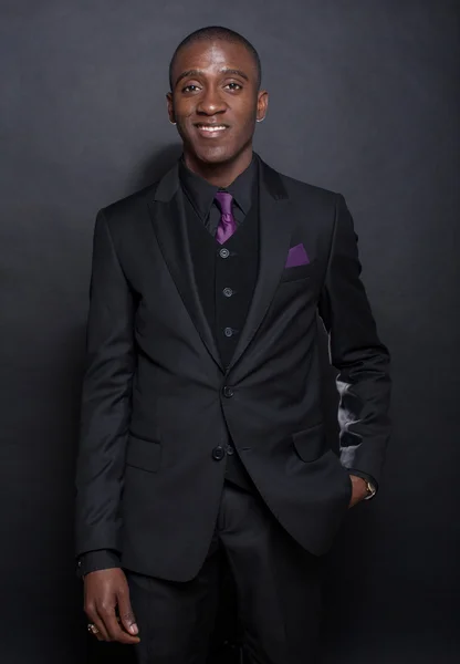 Young black business man wearing a suite and tie — Stock Photo, Image