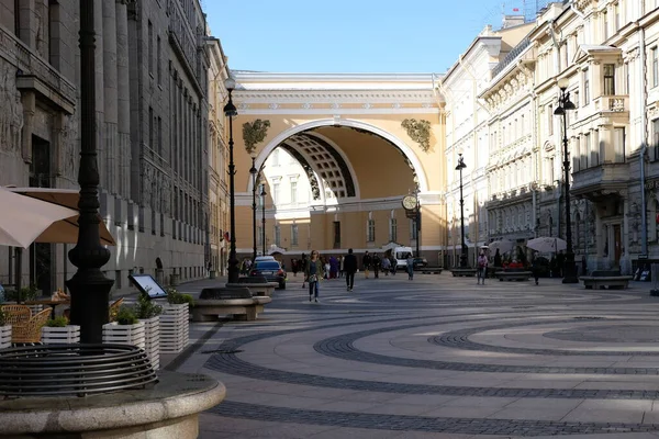 St. Petersburg Meydanı 